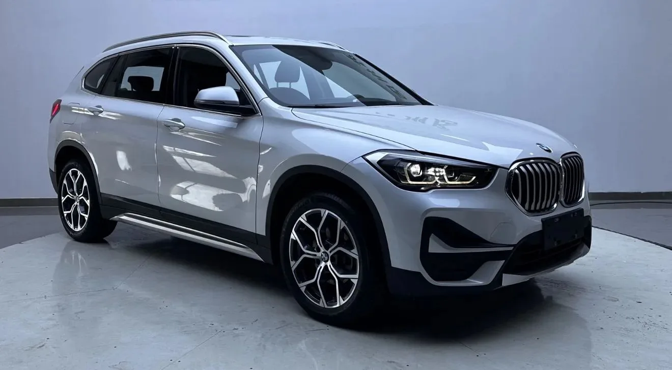 ✨ «BMW X1 sDrive20Li Premium: сбалансированный премиум‑кроссовер для города»