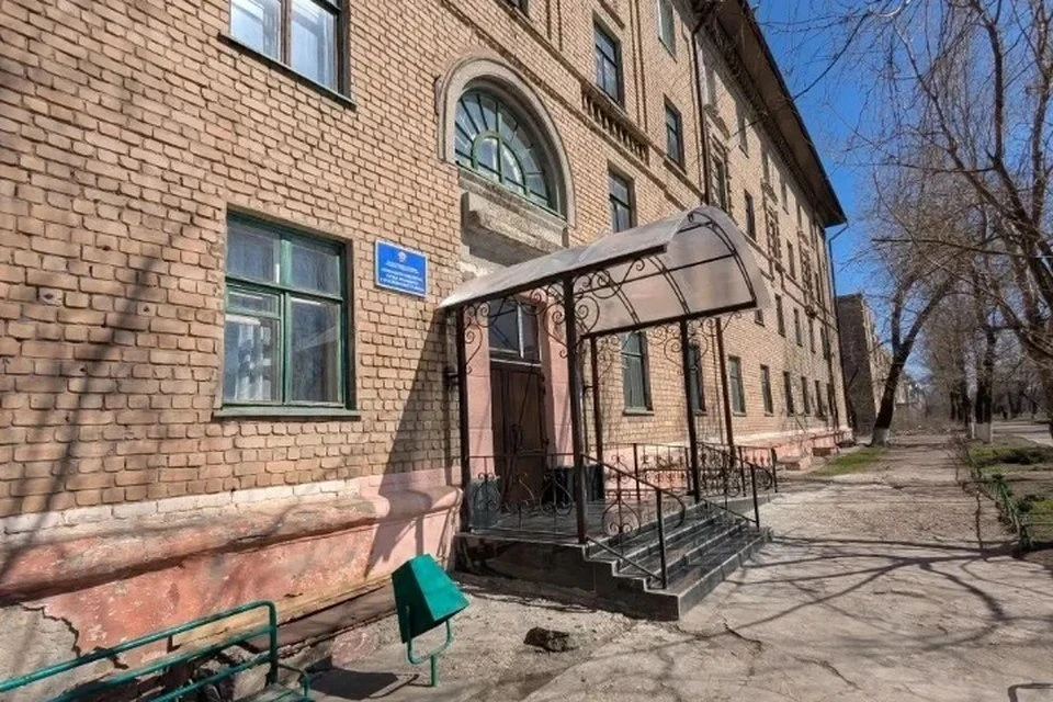 ⚡️ В Молодогвардейске восстанавливают социальное общежитие  Четвертый этаж общежития на улице Молодё