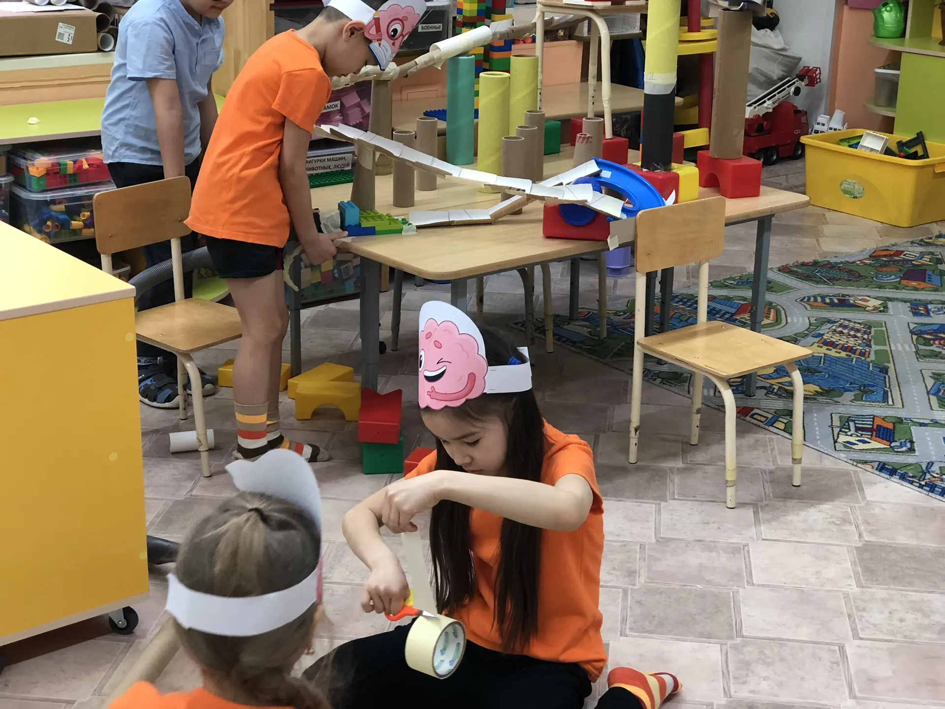 👩‍🎓👩‍🎓🧑‍🎓Группа «Капитошки» участвует в региональном интеллектуальном чемпионате ...