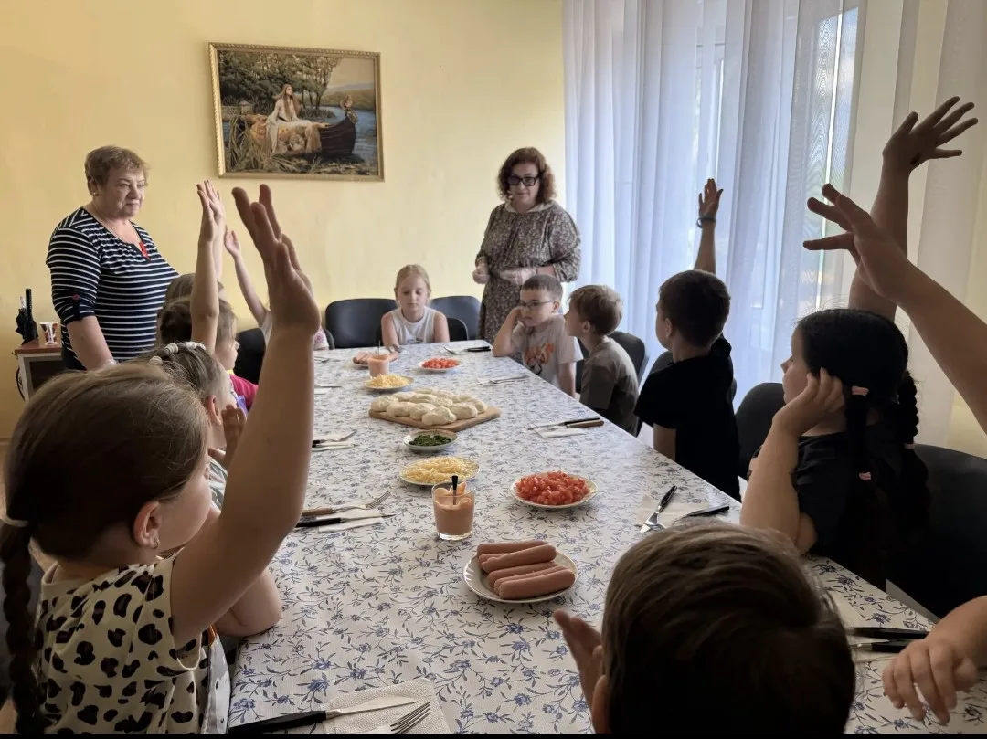 МУК ДК "Рубин"
11.06.2026 г.
Мастер-класс по кулинарии.
11 июня в Доме культуры "Рубин" прошёл масте
