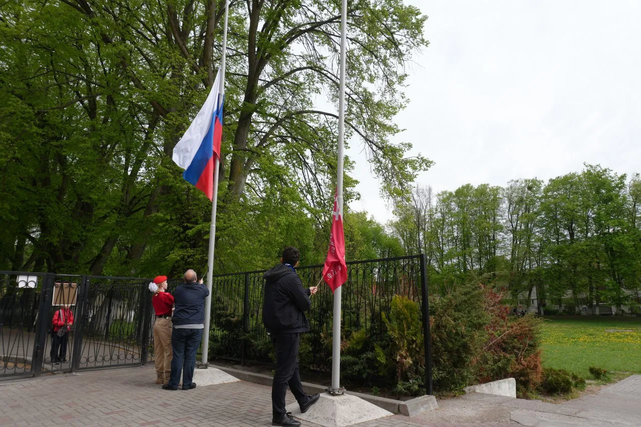 В преддверии 81-й годовщины Великой Победы 8 мая в первом корпусе прошёл традиционный, но от того не