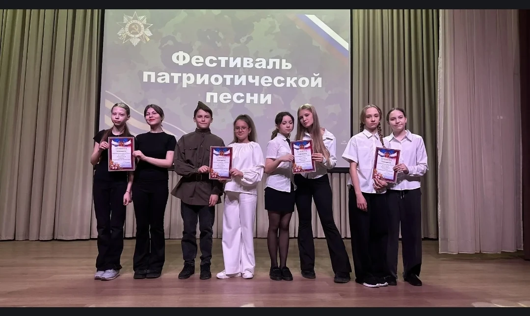18 февраля прошел конкурс инсценнированной военной песни для учащихся 5-11 классов. Задолго до сегод