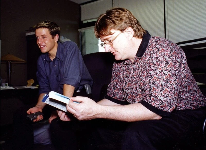 Сегодня Valve празднует юбилей — компании исполнилось 30 лет!