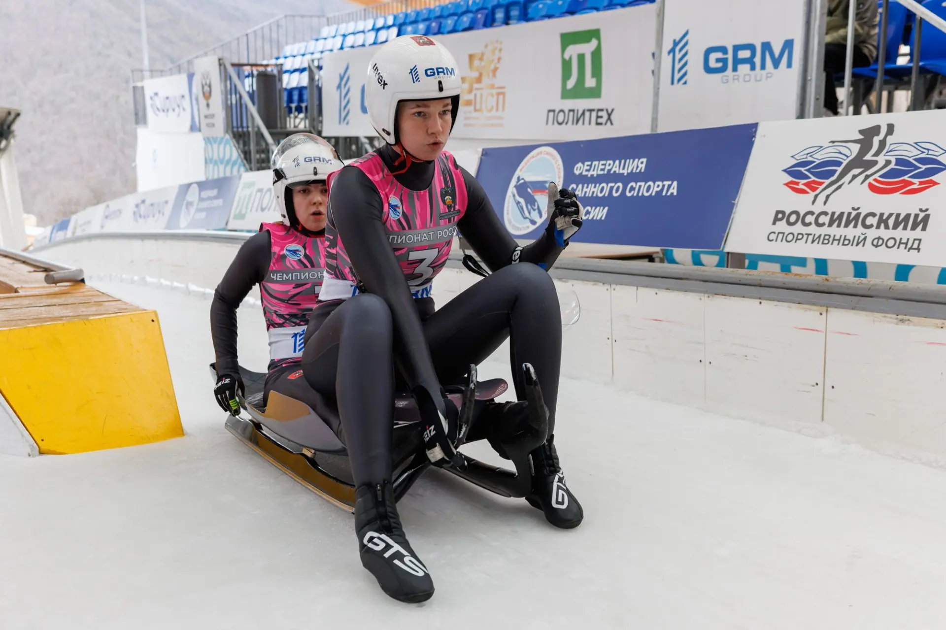 Чемпионат России 2026 🛷🇷🇺👏🏻Женщины/двухместные сани 1.       Виктория Демченко/Олеся Михайленко 2.  
