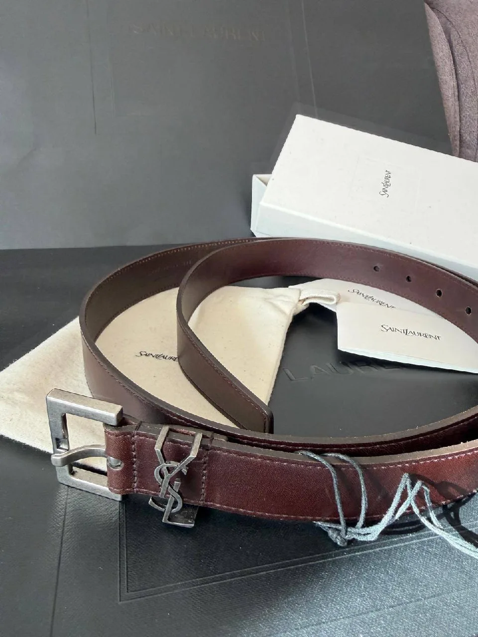 Special price 
YSL 
Мужской ремень 
Ширина 3 см
Длина 100 см
24.735 ₽