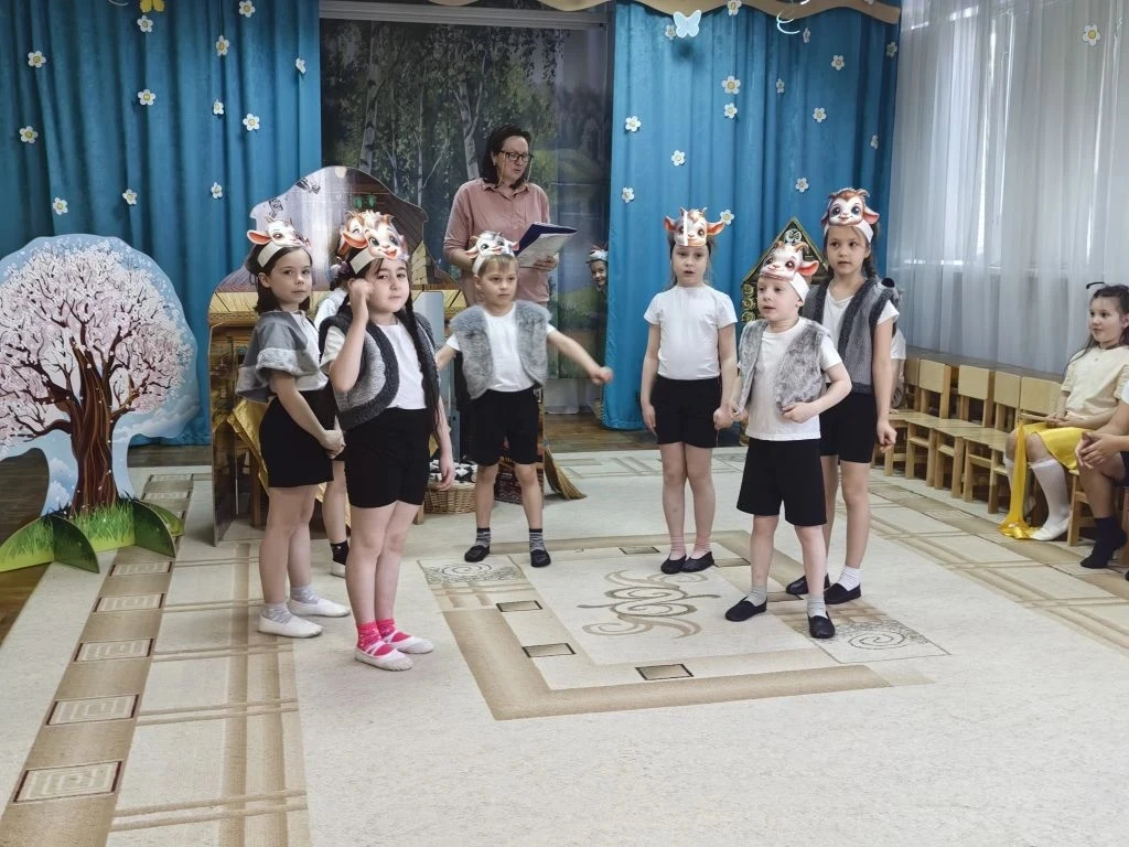 В Дошкольном отделении лицей 4 ( д/с 26) С 27 марта по 31 марта  прошла Неделя театра – уникальный п