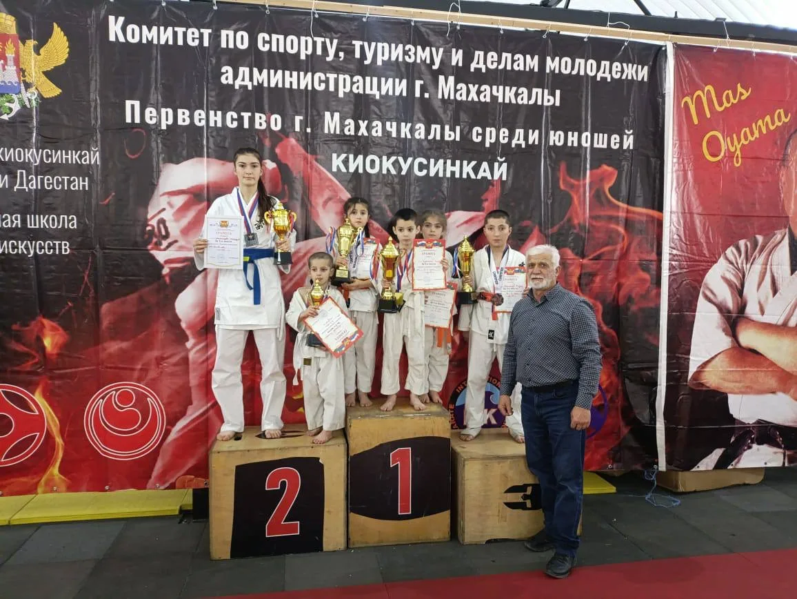 13 декабря в г.Махачкала прошло Открытое первенство по каратэ среди детей и юношей, где...