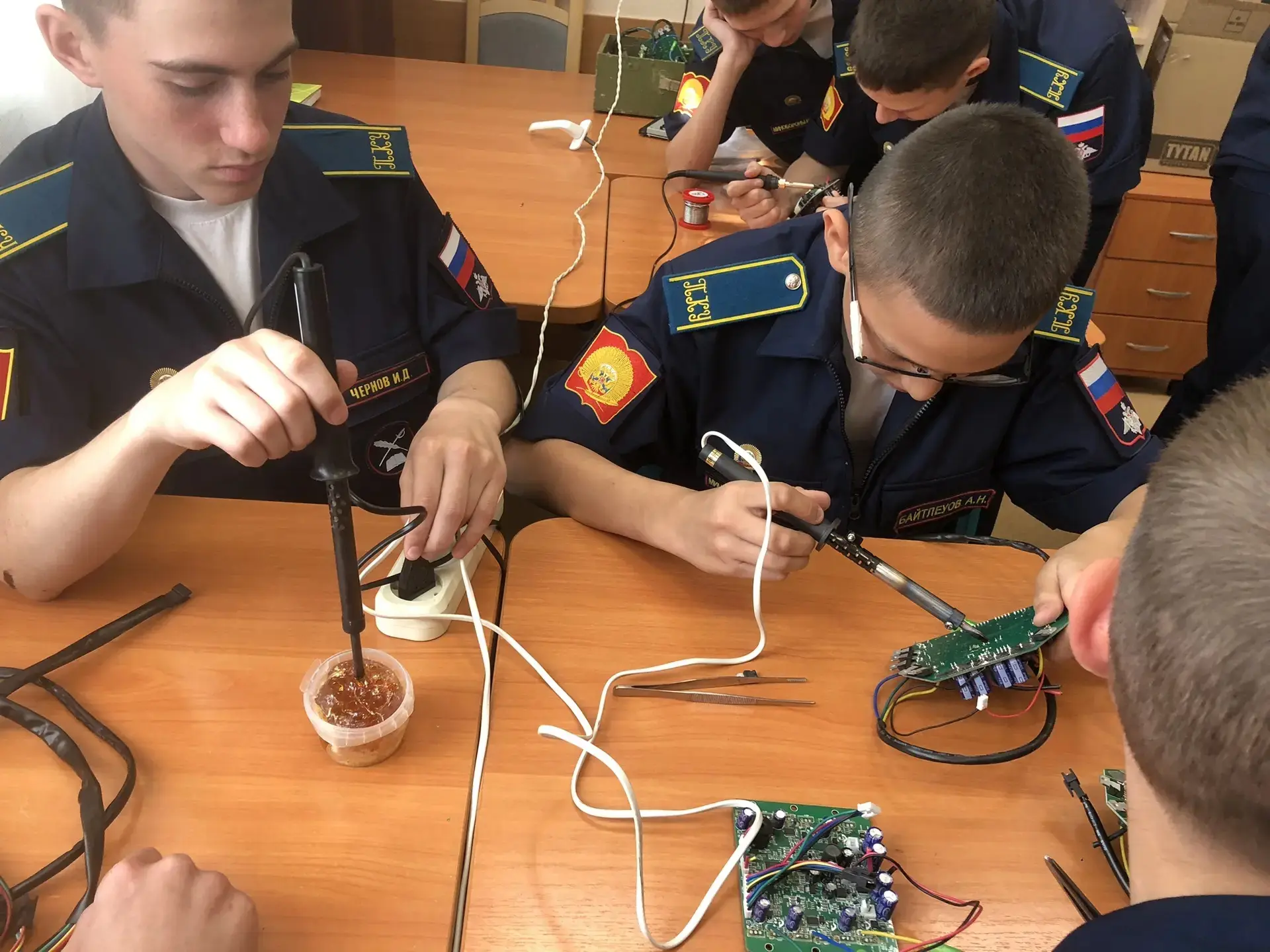 На 7 учебном курсе в рамках летней практики прошло занятие по технической подготовке по теме "Основы