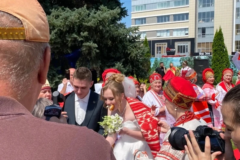 💍❤️💒 В Тамбове 15 пар заключили брак в День семьи, любви и верности