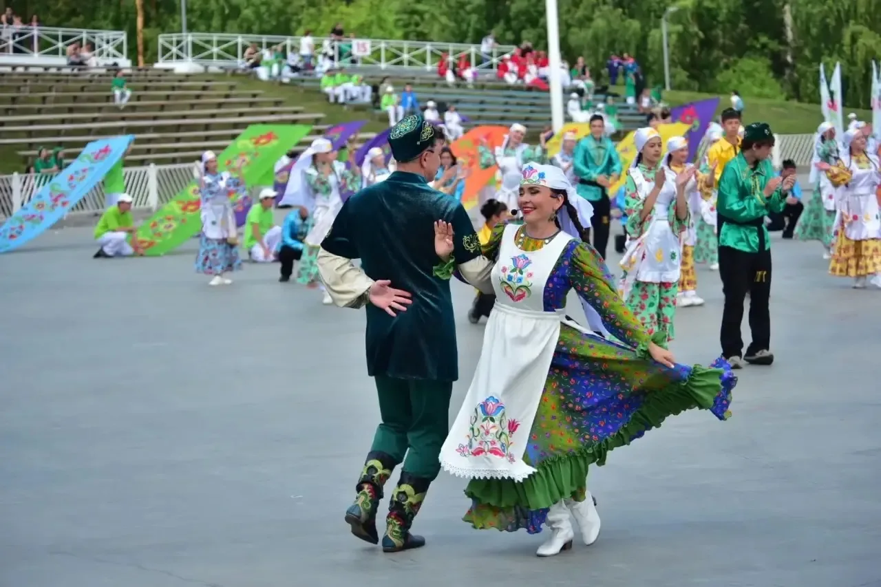 🎉 Сабантуй в Челнах? А мы там были — и зажгли по полной! 🎉

Ну что, друзья, Сабантуй удался на все