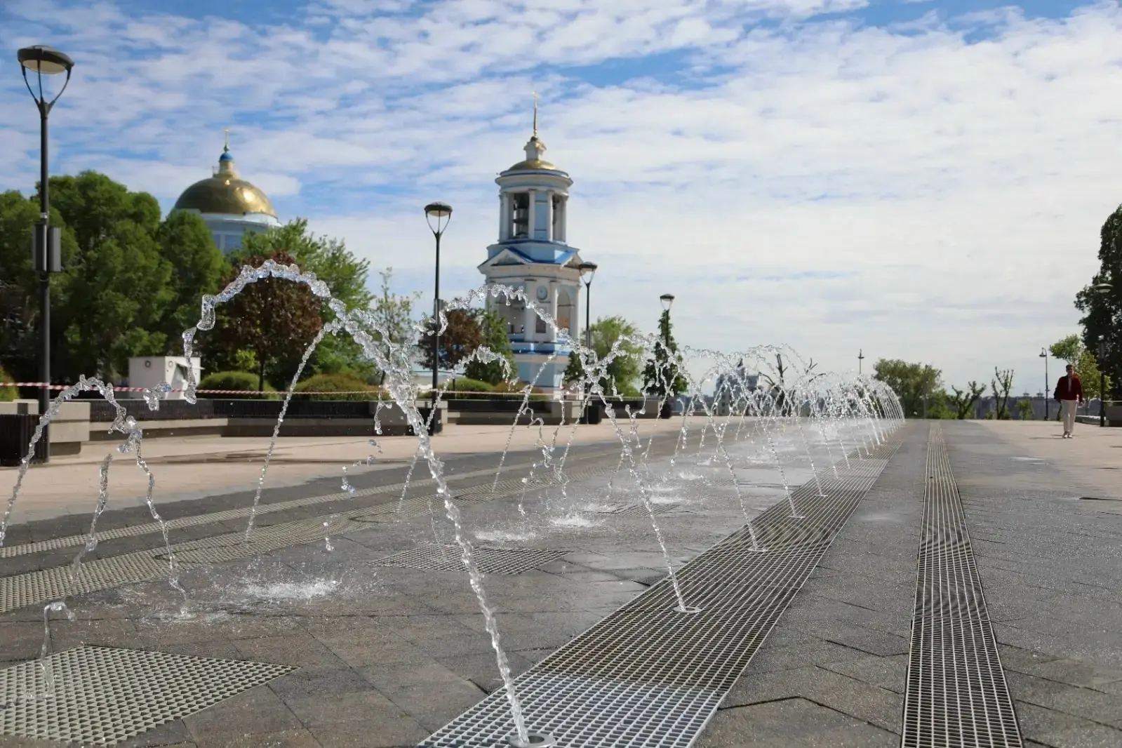 ❗На предстоящих праздничных выходных ограничат время прогулок по Советской площади в Во...