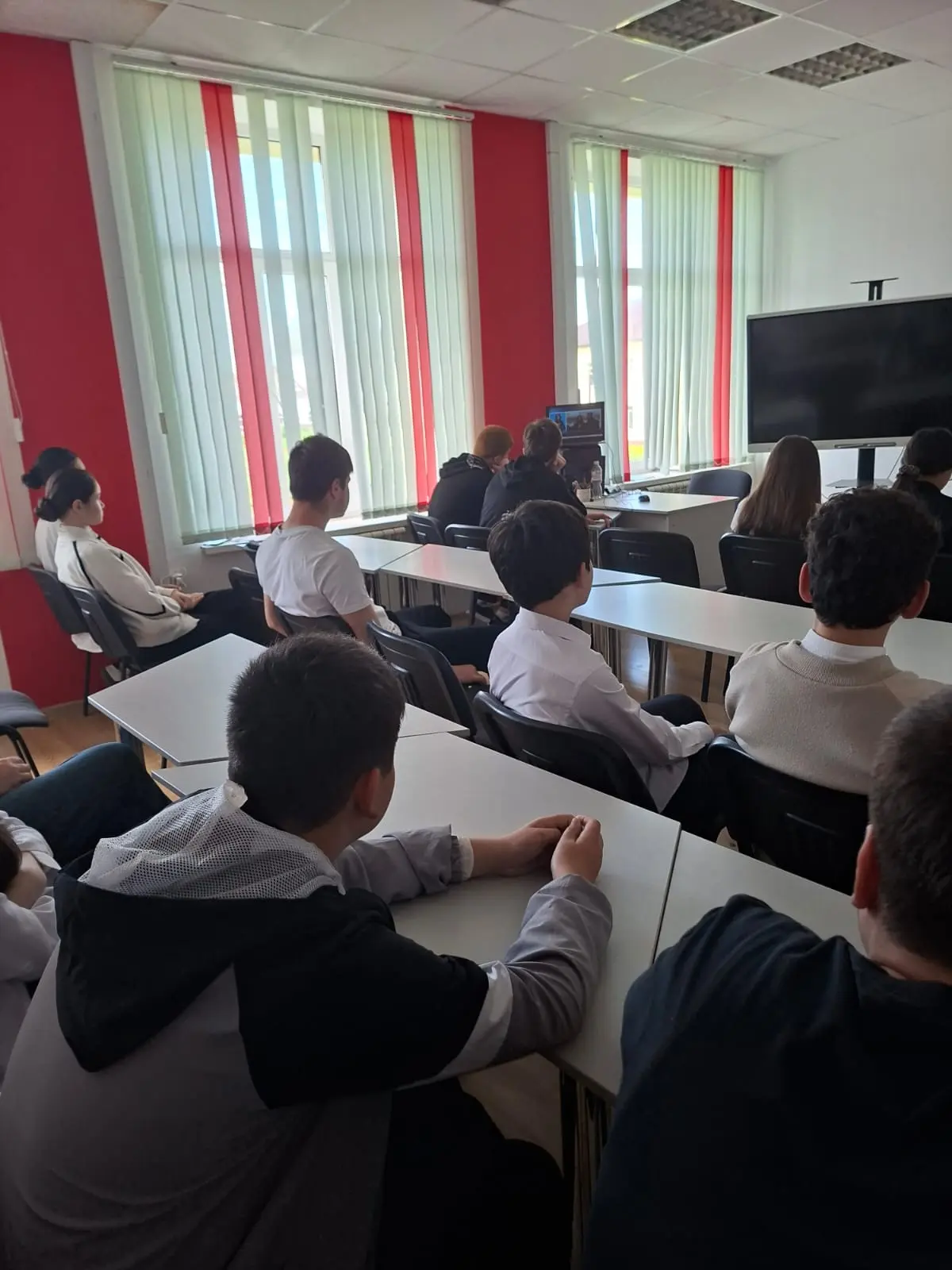 📌Профилактика преступности среди молодёжи: просмотр видеоролика «Расходник».