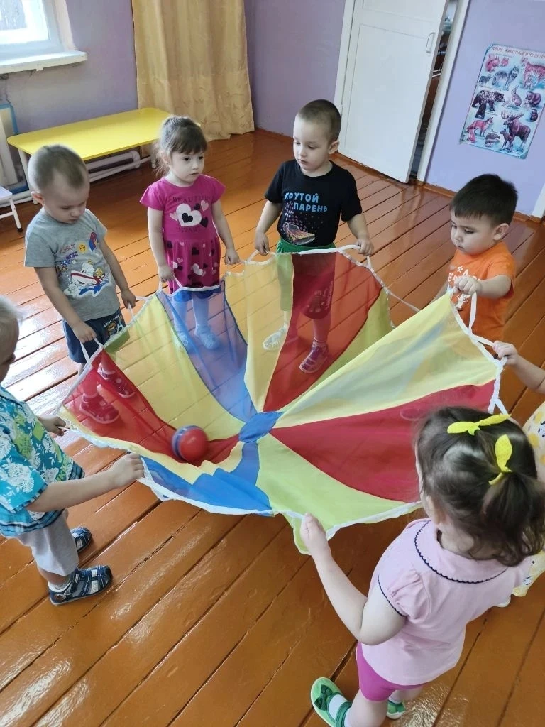 В младшей группе «Солнышко»🌞 прошло увлекательное занятие, посвящённое коммуникативном...