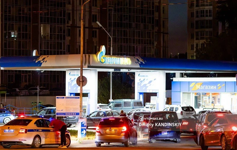 Регионы РФ возвращают ограничения на продажу бензина. Власти Томской области заявили о ...