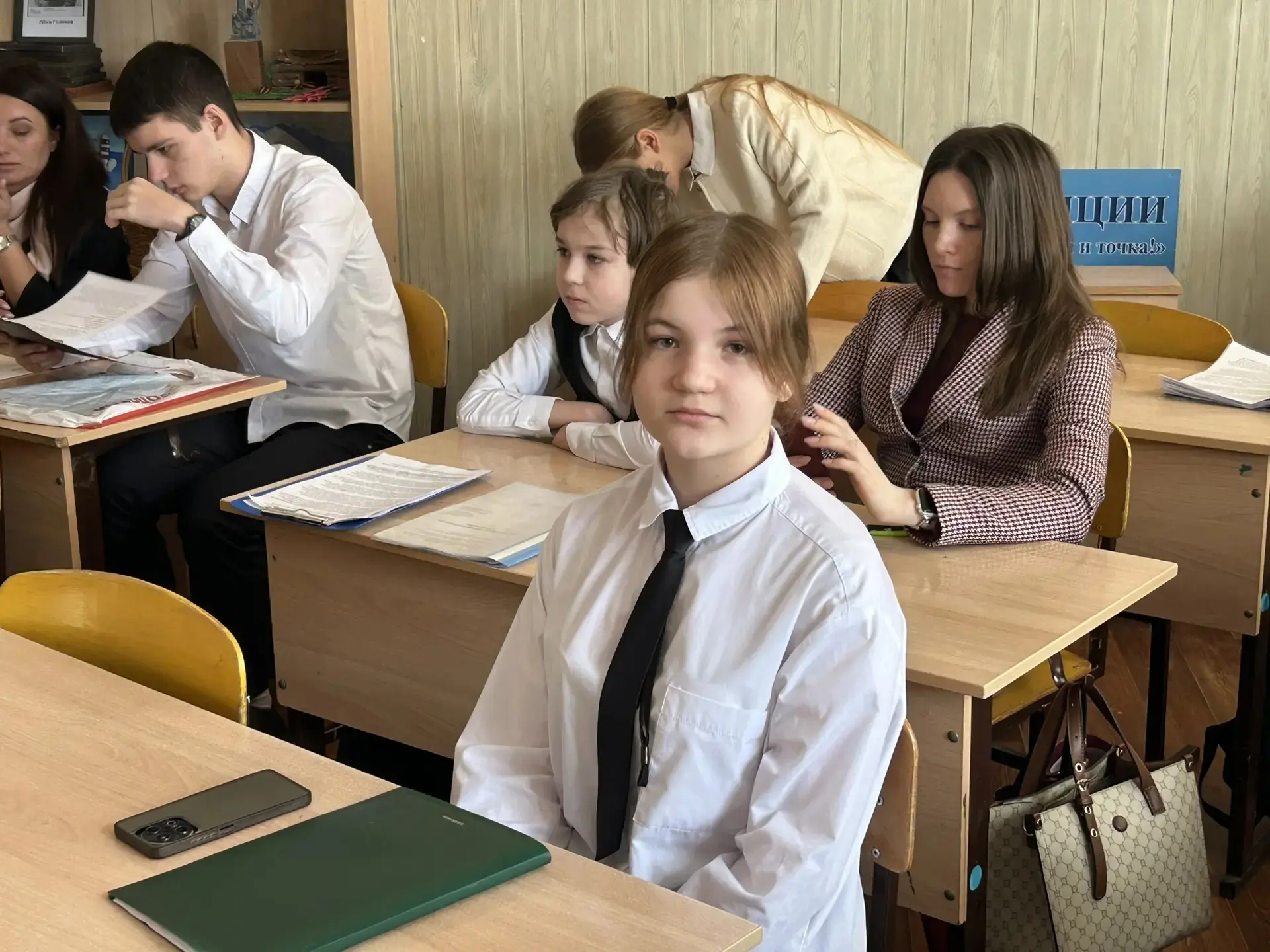 ГОРОДСКАЯ КОНФЕРЕНЦИЯ «ПАТРИОТЫ РОССИИ»  Учащиеся 5 «Г» класса приняли активное участие в городской 
