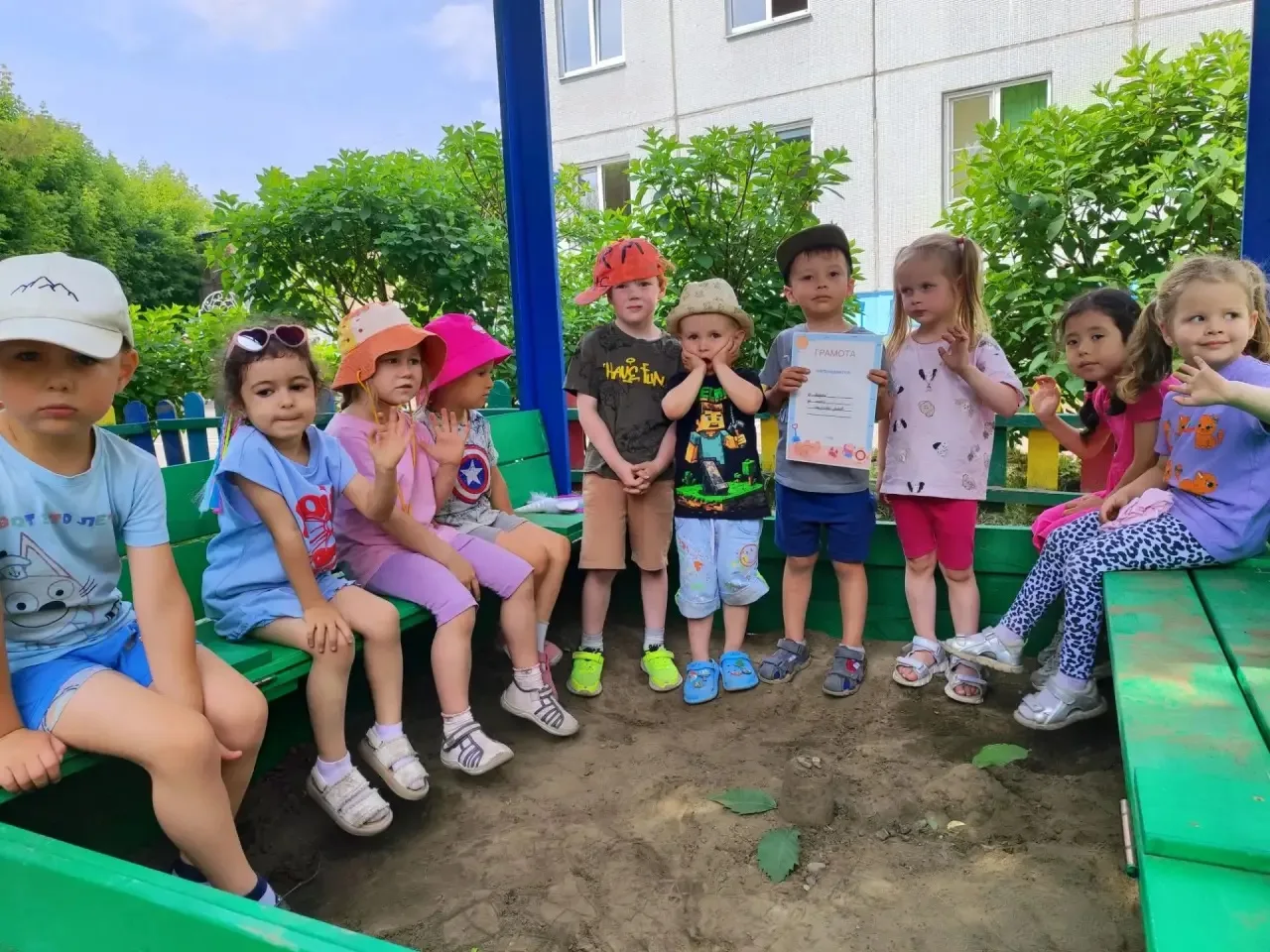 🏰✨ Сегодня наш детский сад превратился в настоящую столицу песочного зодчества! Здесь прошел конкур