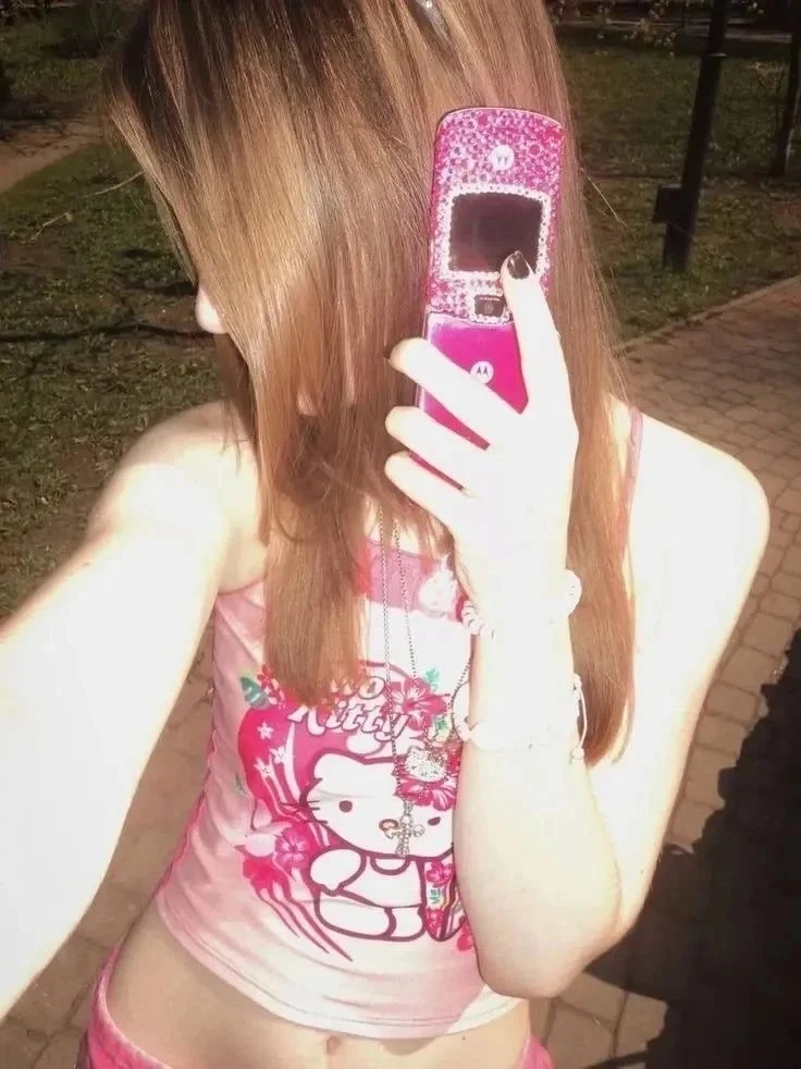 𝒷𝓊𝓉 𝓂𝒶𝓀𝑒 𝒾𝓉 𝓅𝒾𝓃𝓀 🌸🎃