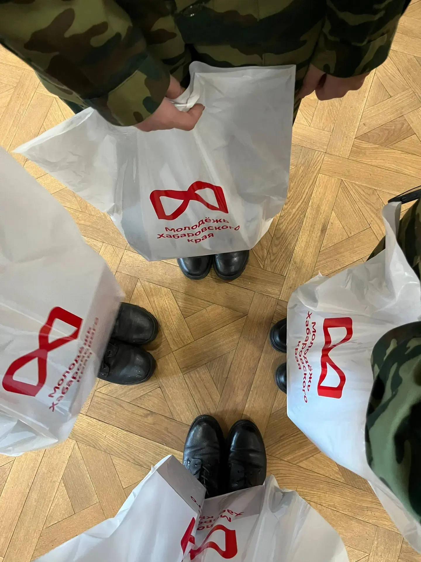 Вчера состоялся форум "Сила восточной отваги", в котором приняли участие учащиеся наши школы, кадеты