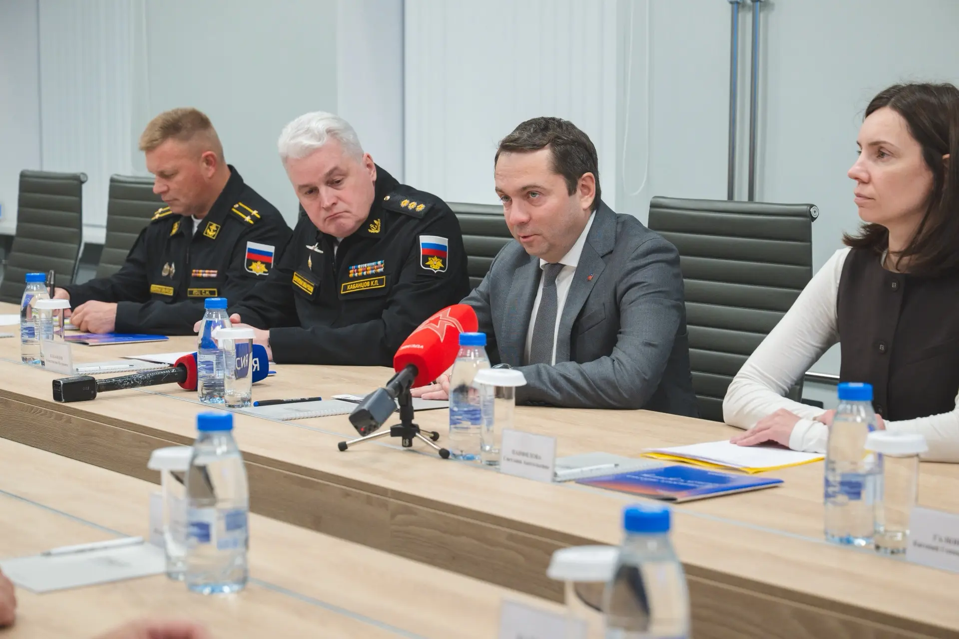 Делегация штаба ОДКБ обсудила в Мурманске безопасность Арктики