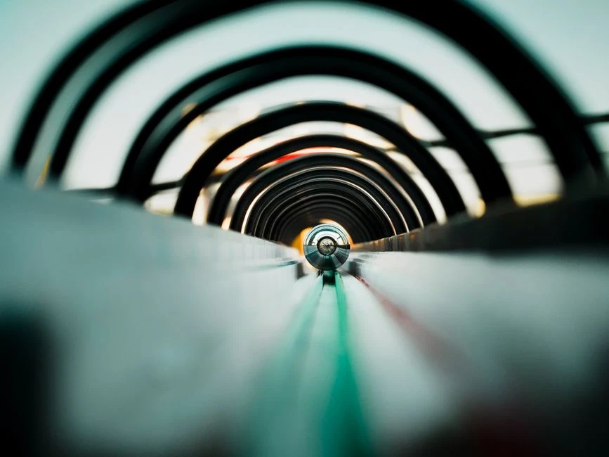 🚆 Hyperloop: мечта или мираж?