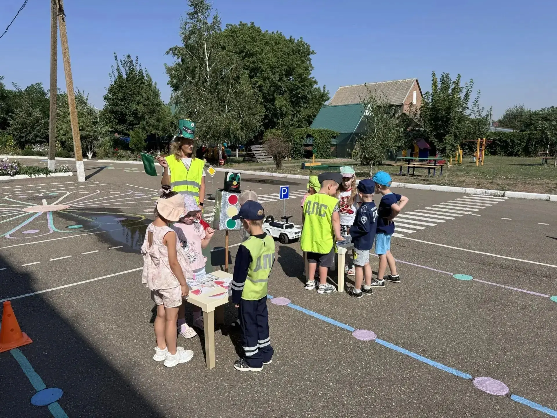Сегодня мы отмечаем день рождения светофора🎉🚦! Именно в этот день состоялось увлекате...