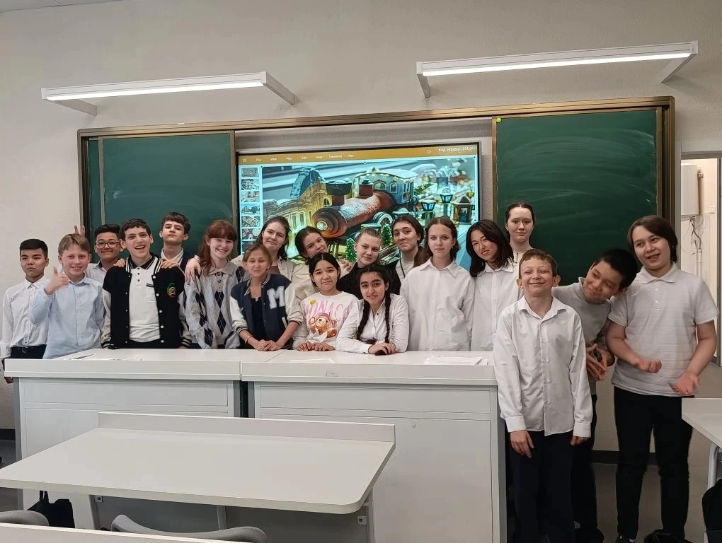 Сегодня наш 6з-Р класс отмечал День пряника. А заодно мы отметили и День кулича, ведь идет Светлая п