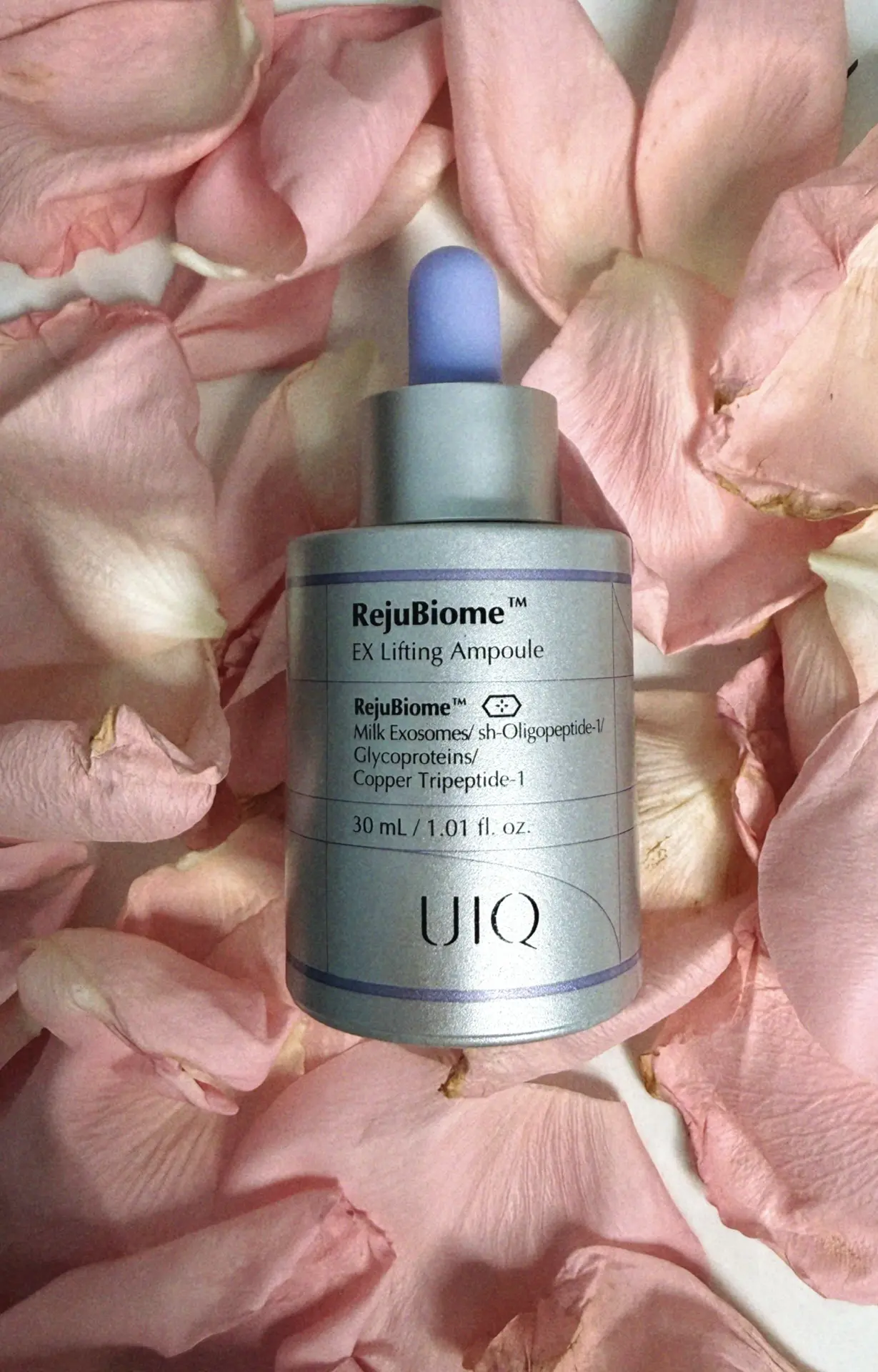 Ко мне тут приехала новинка UIQ – пребиотическая сыворотка RejuBiome EX Lifting Ampoule 🌸 и она точн