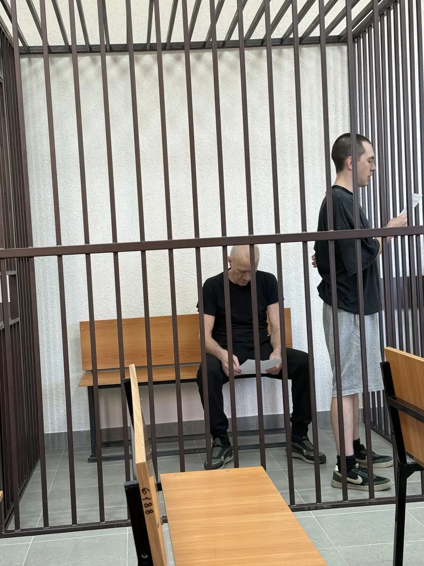 В Омской области вынесен приговор двум жителям Красноярского края за контрабанду краснокнижных птиц
