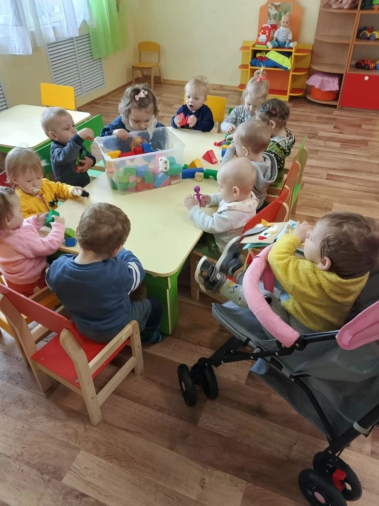 Мы конструктор собираем