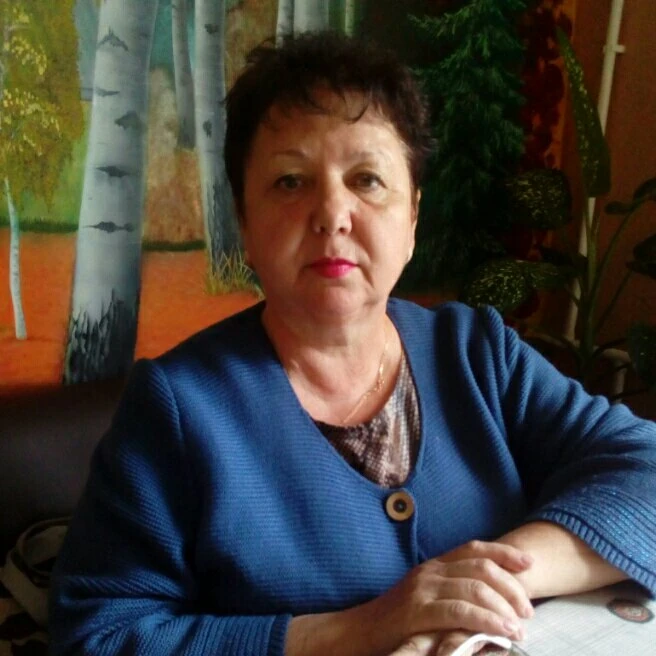 ⚡⚡⚡Сегодня свой день рождения отмечает школьный библиотекарь, проводник в удивительный ...