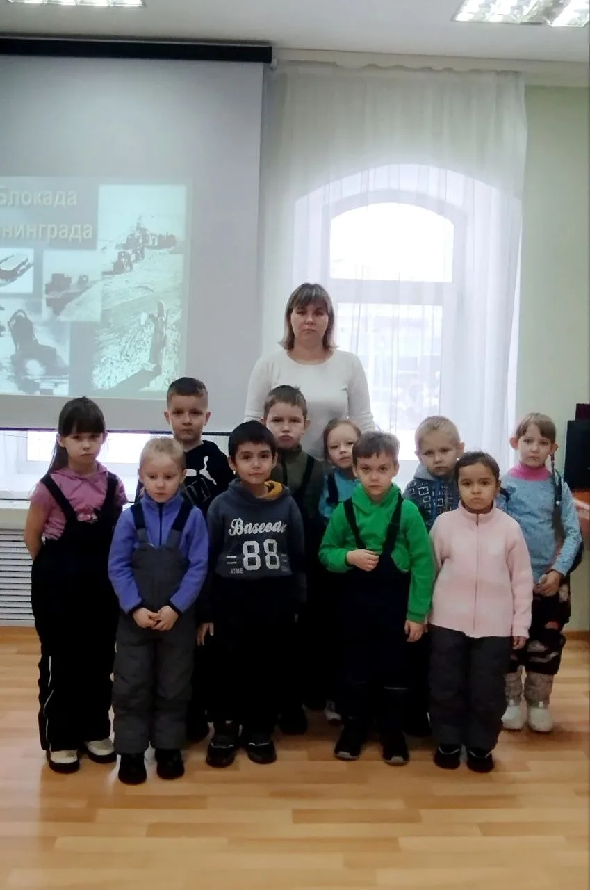 Творческое объединение "Юный краевед" продолжает свою работу. На этот раз темой занятия...