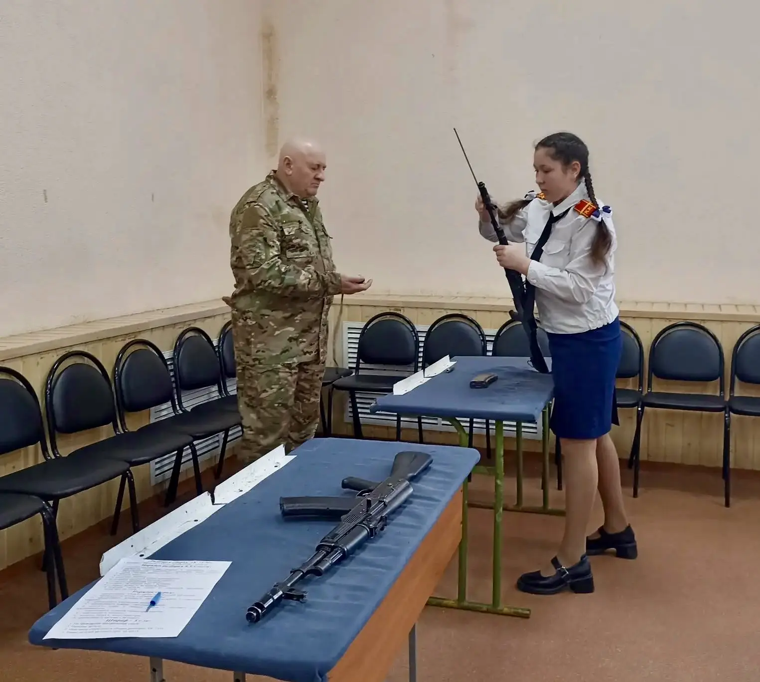Школа с. Засечное: Наследники России   Команда кадет 8г и 6в кадетских казачьих классов приняла  уча