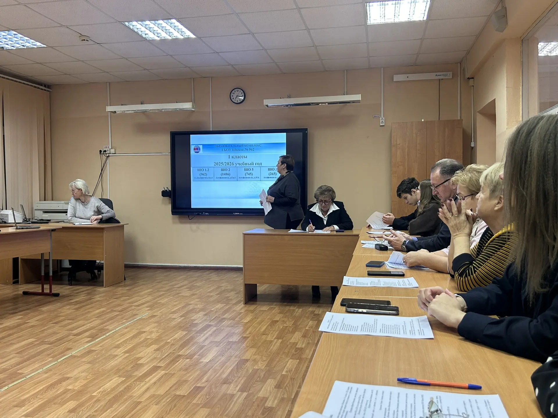Первый раз в первый класс!   👩‍💻 На прошлой неделе состоялось заседание Управляющего совета, на кото