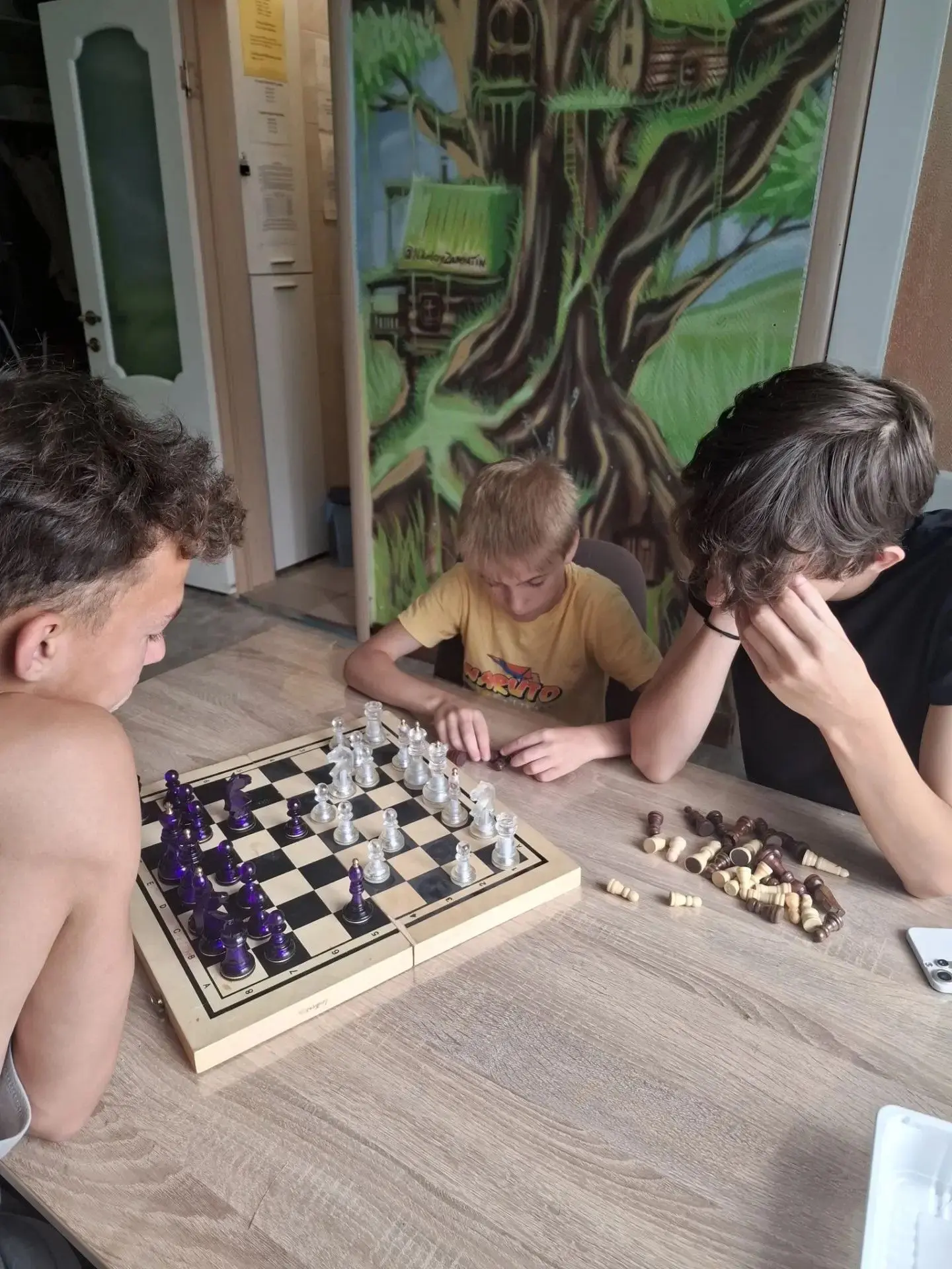 ♟️ Давненько мы не вспоминали про шахматы, и вот в этот прекрасный каникулярный день мы решили сесть