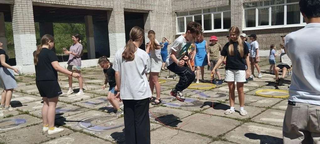 Одиннадцатый день в "Волшебной стране".

День скакалки в «Волшебной стране» прошел на ура! 🎉🏃‍♀️


