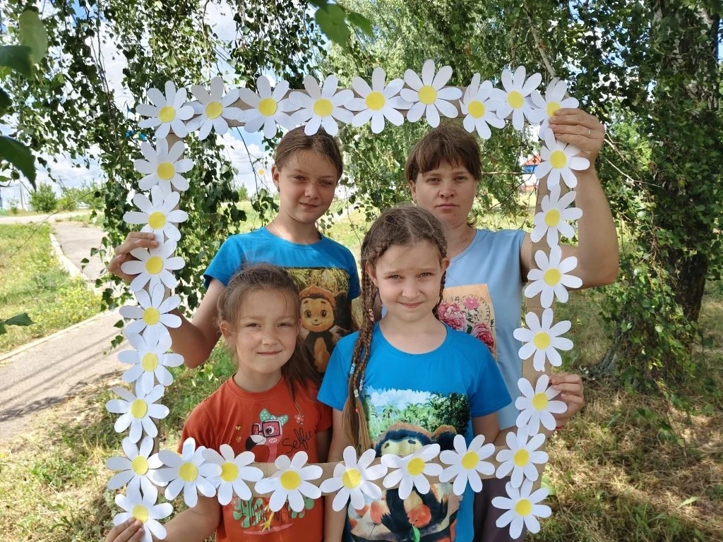 🌼В День семьи, любви и верности ребята  погрузились в атмосферу добра и заботы! ❤️Первым делом дети