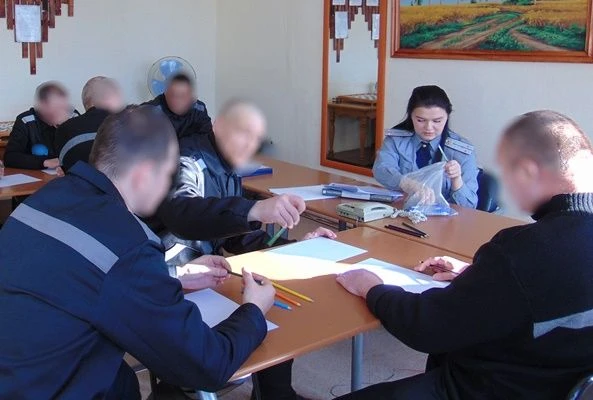 В исправительной колонии № 10 УФСИН России по Еврейской автономной области реализуется ...
