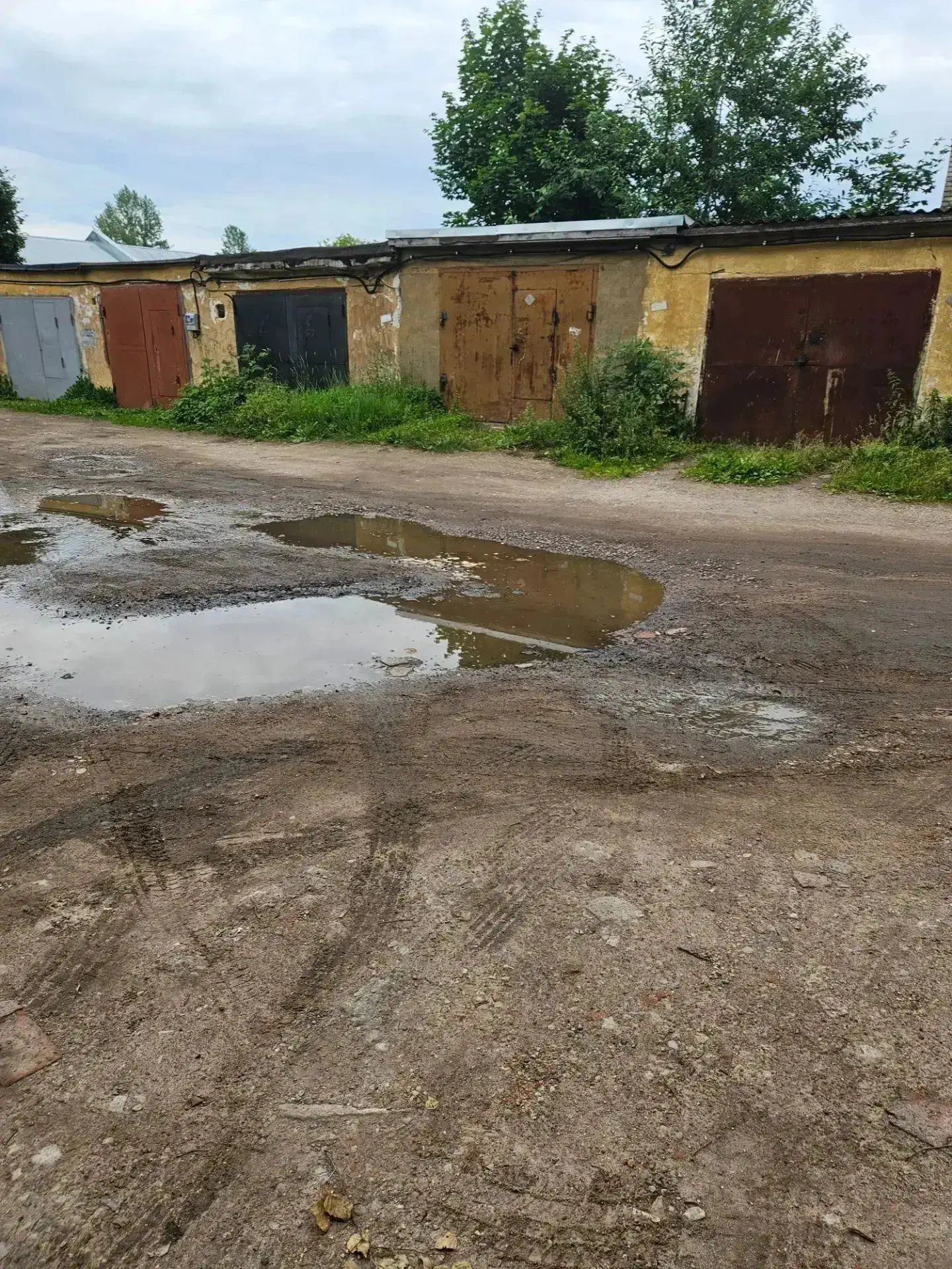 Проезд у Центра социальной поддержки «Добро» в Мининском переулке наконец привели в пор...