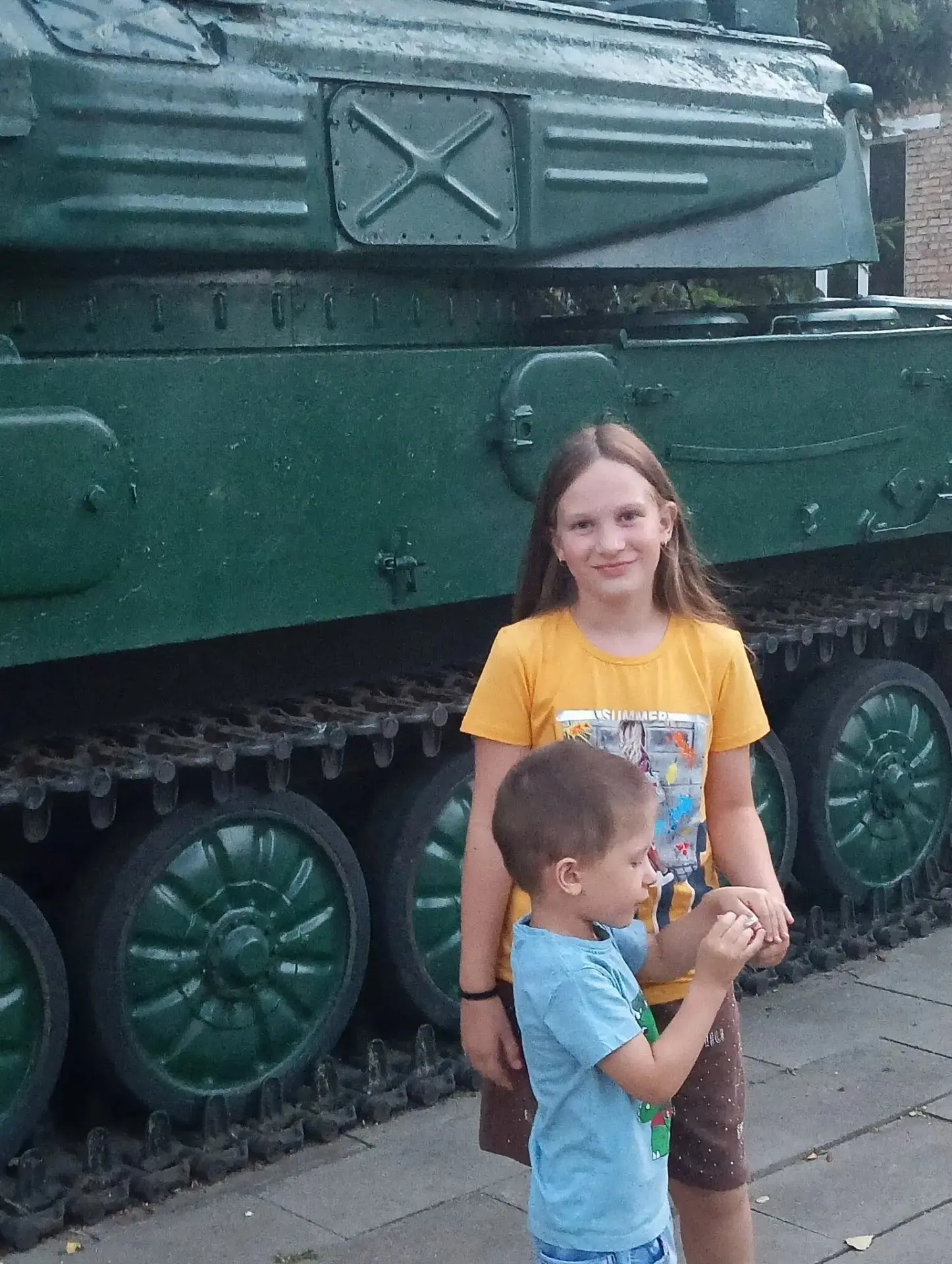 Квасникова Ульяна, ученица 4б класса, побывала со своей семьёй на вечерней прогулке по родному  Башм