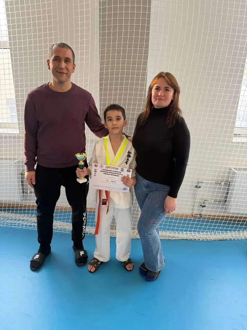 💥Тестов Костя, ученик 2 Е класса участвовал в соревнованиях «Первые вершины» по каратэ шинкиокушинка