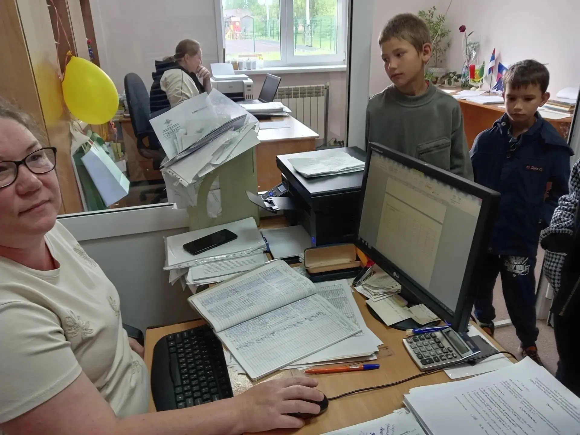 Сегодня на практическом профориентационном занятии «Путь к профессии» ребята посетили школьную дирек