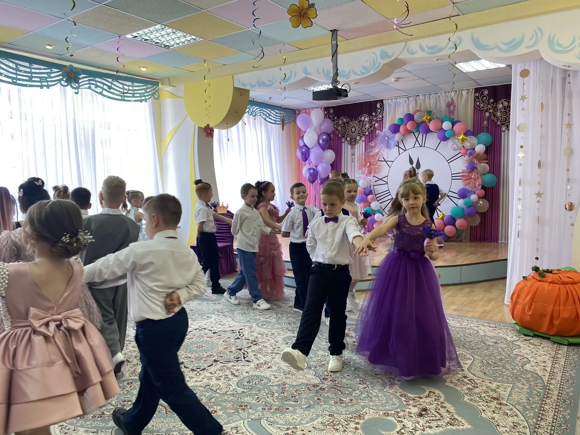 Дорогие принцы и принцессы группы 13!