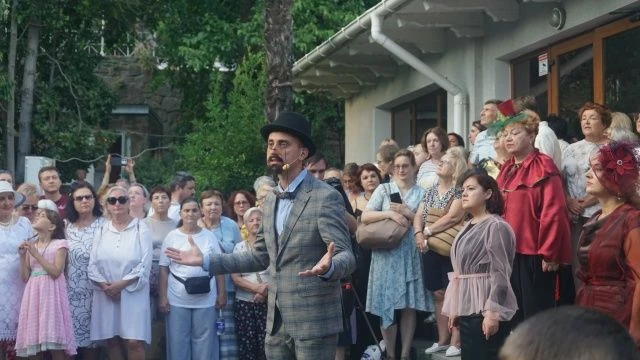 🎭 Открыт прием заявок V Фестиваль любительских театров в Ялте!🎭