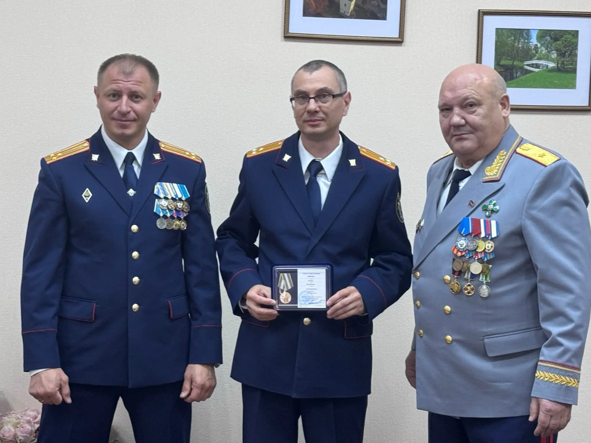 В региональном следственном управлении прошло торжественное заседание, посвященное Дню сотрудника ор