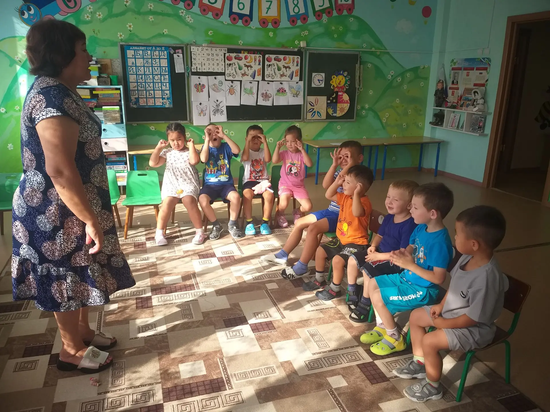 👨‍🔬Сегодня с детьми проводилась профилактическая беседа на тему: " Чистота рук- залог...