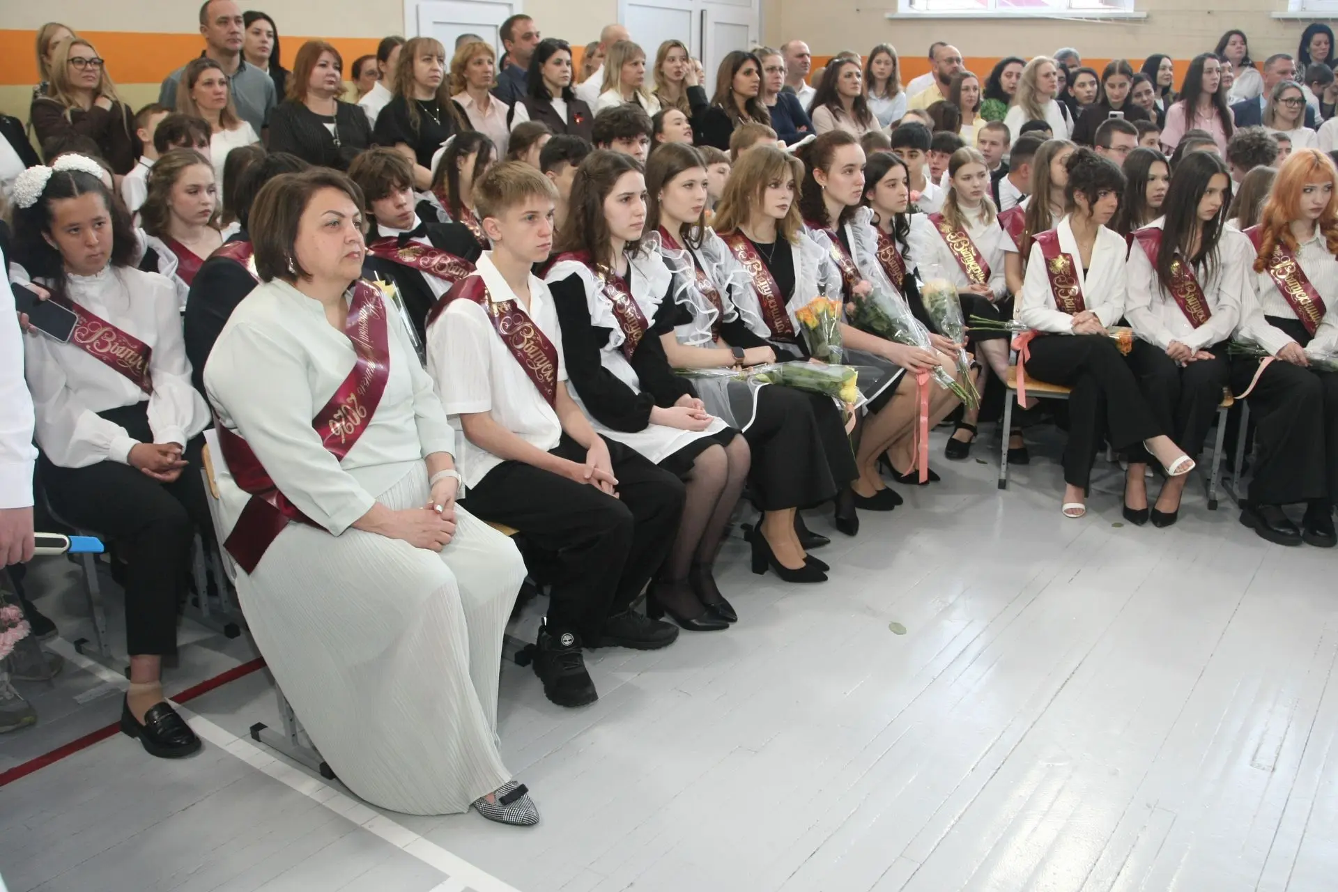 🎓 Праздник Последнего звонка для выпускников 9 классов!  Сегодня в нашей гимназии состоялось торжест