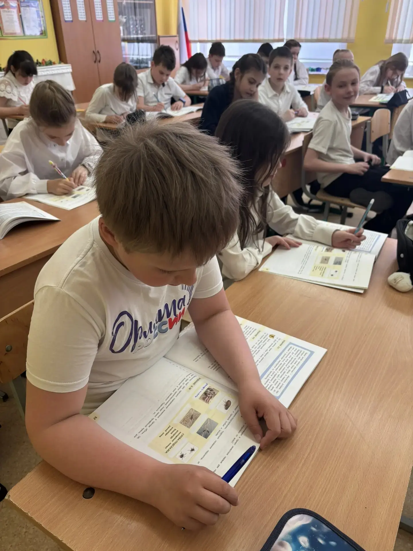 🐾  Уроки милосердия от центра «Юна»  В рамках арт-фестиваля «Хороший день» благотворительного проект