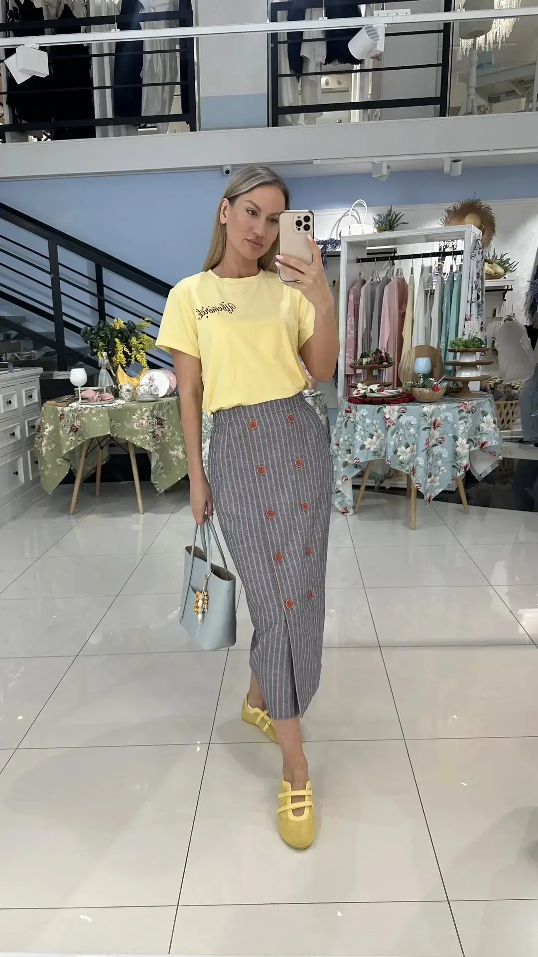 Новое прочтение нашей капсулы в полоску для наполненного лета 😍

Оформить заказ/задать вопрос стили