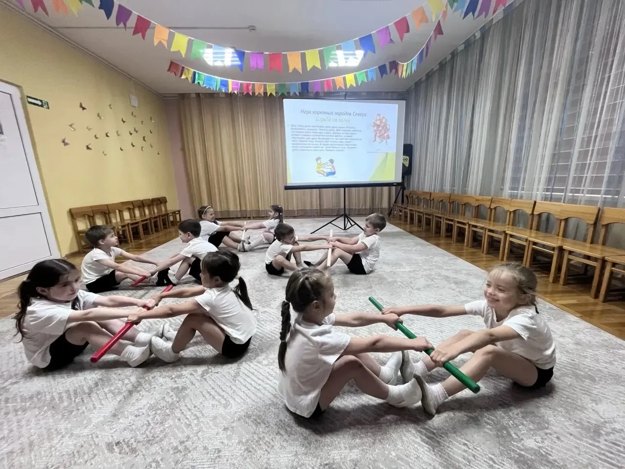Спортивное развлечение в старшей группе: «Игры народов России». Ребята играли в татарск...