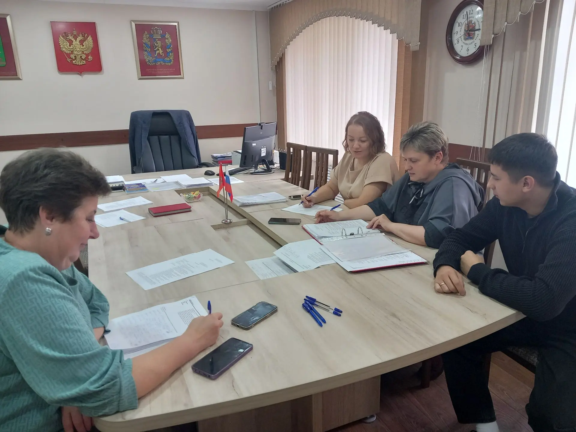 В Шарыповском муниципальном округе состоялось заседание экспертного совета совместного ...